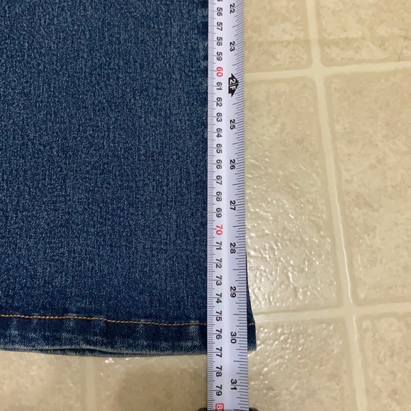 Japanese brand jeans with flare leg🎁24 hour price drop!! - Picture 8 of 9